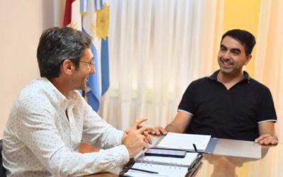 Reunión de trabajo en Manfredi