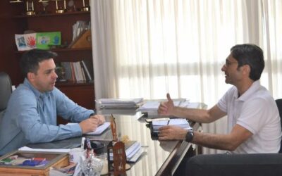 Reunión de trabajo en Laguna Larga